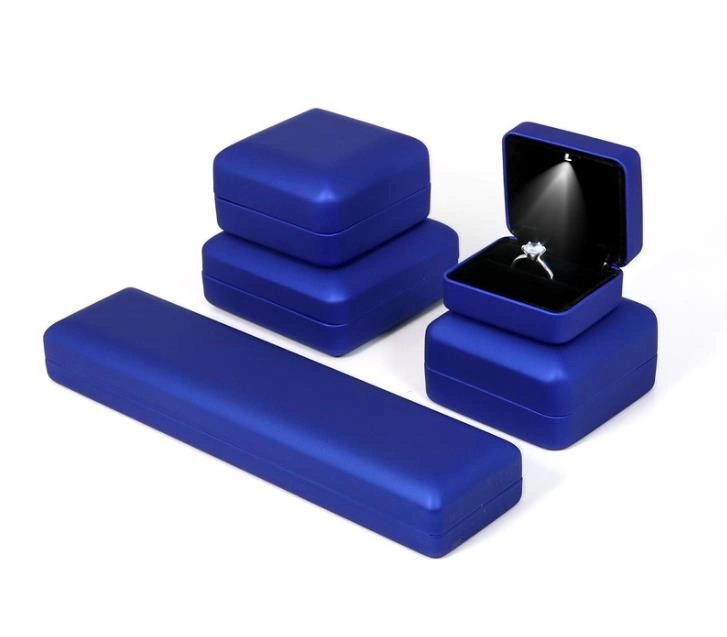 High Grade Creative 5 Colors Optional Rounded Corner PU LED Jewelry Box Proposal Jewelry Box